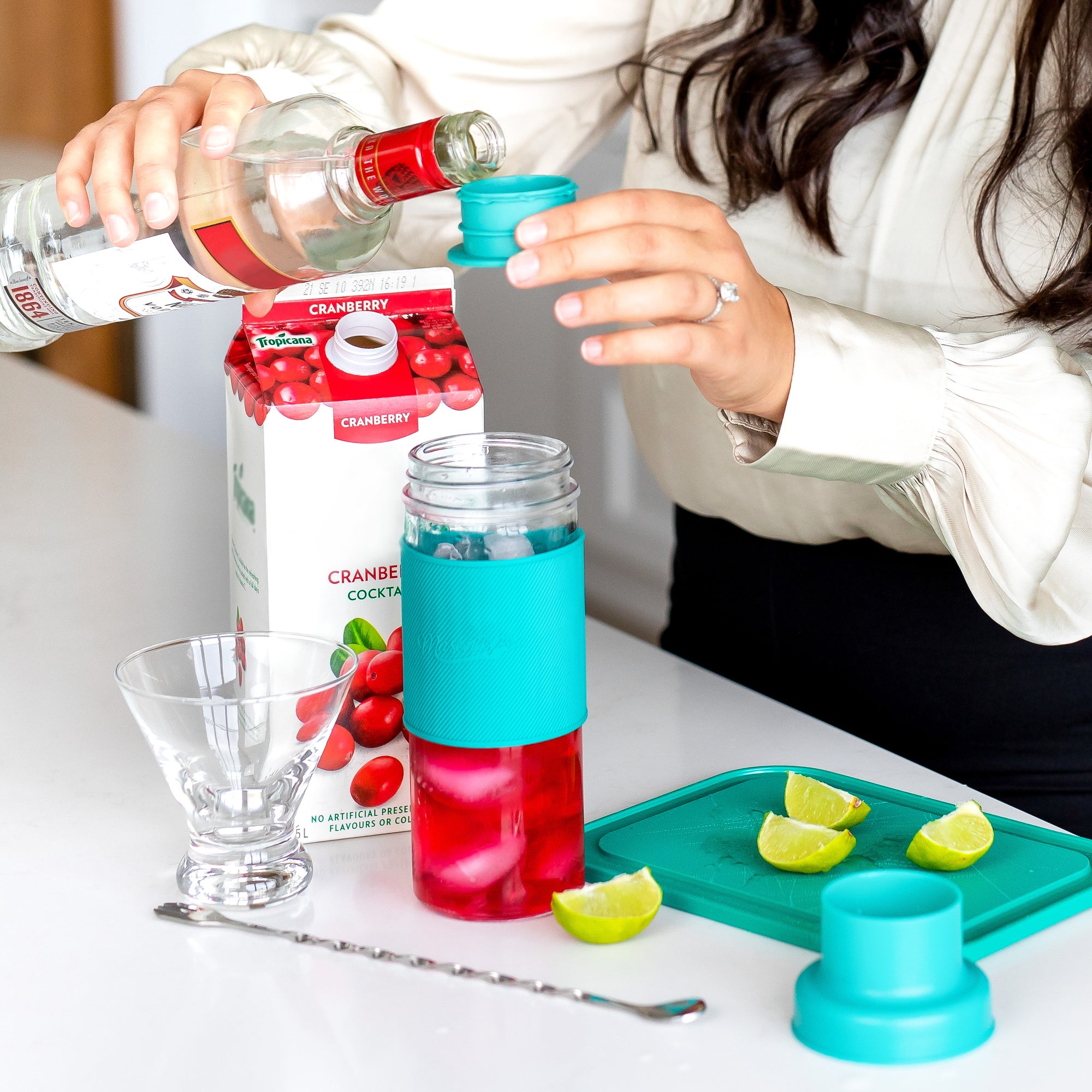 Mason Jar Cocktail Shaker Kit 